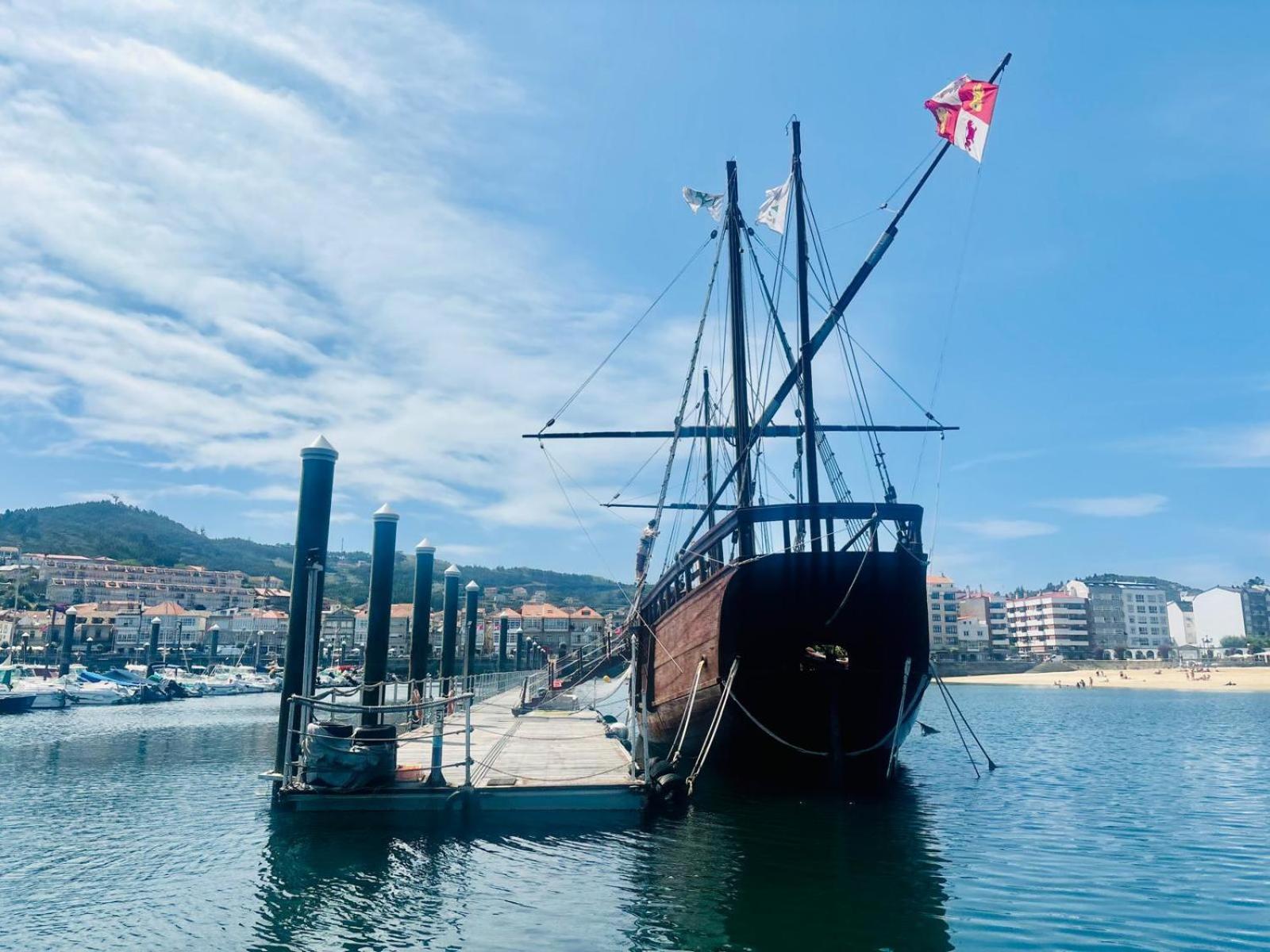 Holibai, Amodino, Agradable Y Hogareno Apto Con Parking, Baiona Esterno foto